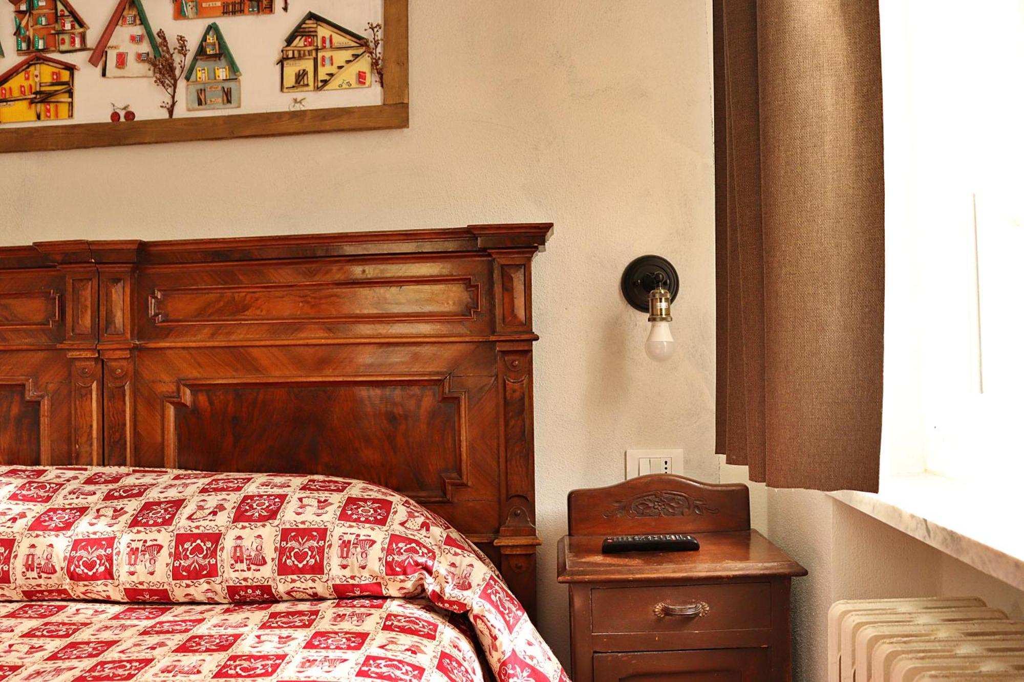 Lo Barbaboc Aparthotel Charvensod ภายนอก รูปภาพ